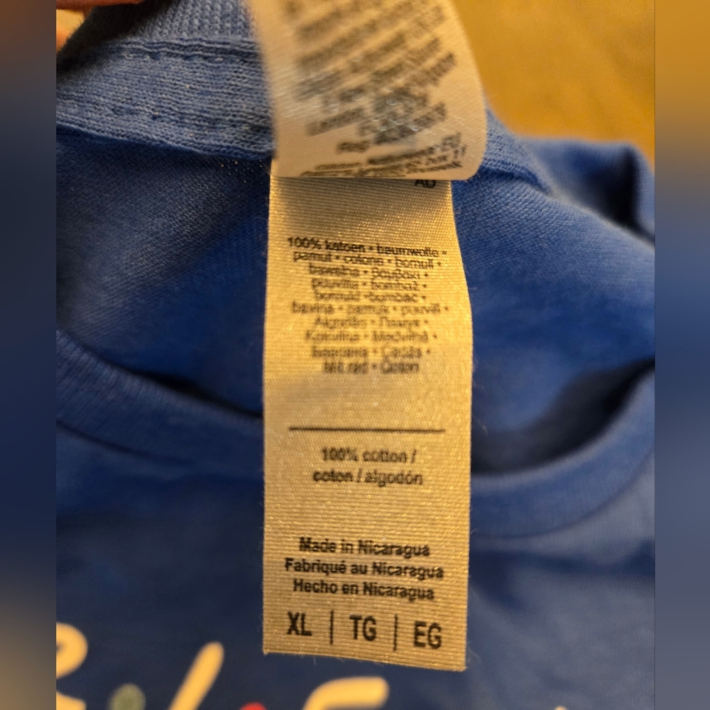 Friends 29th Anniversary T-Shirt- Size XL - Picture 3 of 4